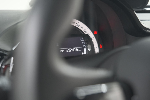 Renault Twingo SCe 70 Intens | Parkeersensoren | Cruise Control | Climate Control | 15 Inch Lichtmetalen Velgen