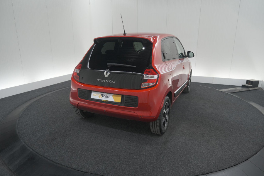 Renault Twingo SCe 70 Intens | Parkeersensoren | Cruise Control | Climate Control | 15 Inch Lichtmetalen Velgen