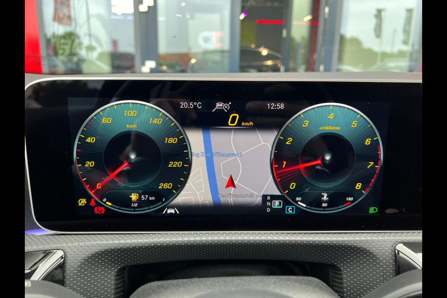 Mercedes-Benz A-Klasse 200 Business Solution AMG