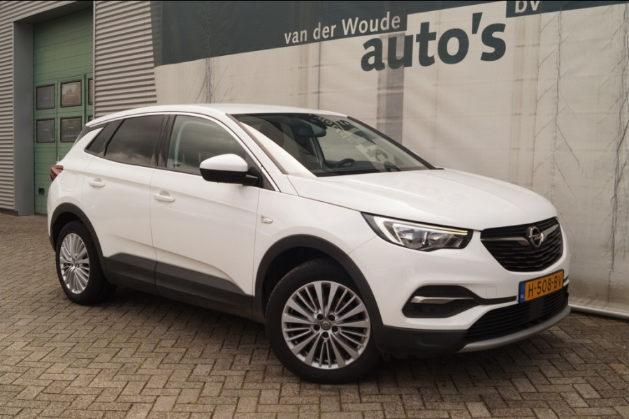 Opel Grandland X 1.2 Turbo 130pk Automaat Business Executive -NAVI-