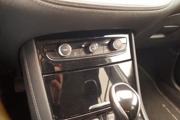 Opel Grandland X 1.2 Turbo 130pk Automaat Business Executive -NAVI-