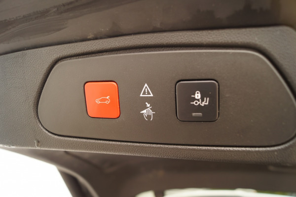Opel Grandland X 1.2 Turbo 130pk Automaat Business Executive -NAVI-