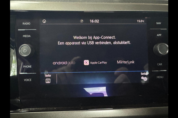 Volkswagen Polo 1.0 TSI Comfortline 95 PK NAVI CARPLAY 4X ELEC RAMEN CRUISE CONTROL