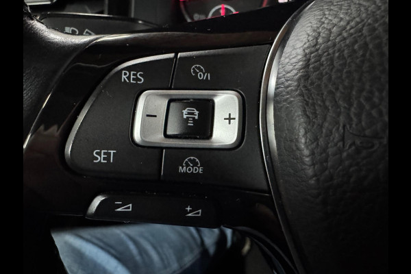 Volkswagen Polo 1.0 TSI Comfortline 95 PK NAVI CARPLAY 4X ELEC RAMEN CRUISE CONTROL