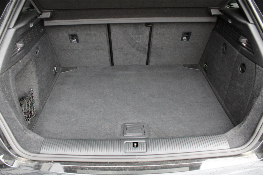 Audi A3 Sportback 35 TFSI CoD Design Pro Line Plus