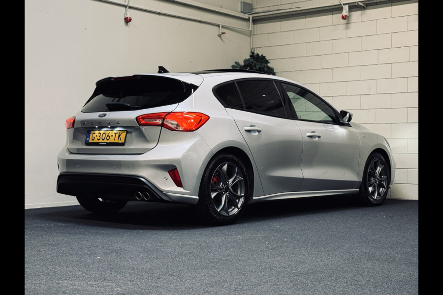 Ford Focus 1.0 EcoBoost ST Line | Panorama | Trekhaak | 1e Eig.