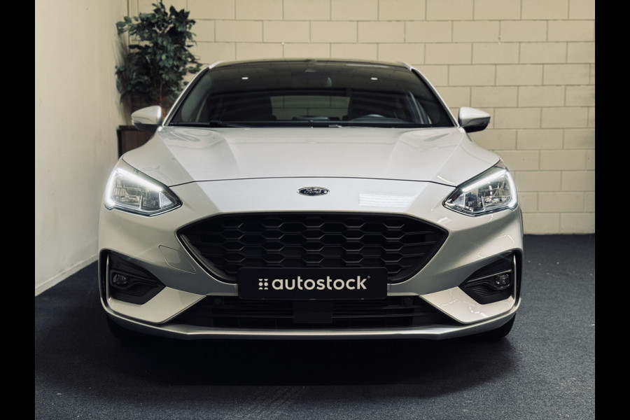 Ford Focus 1.0 EcoBoost ST Line | Panorama | Trekhaak | 1e Eig.