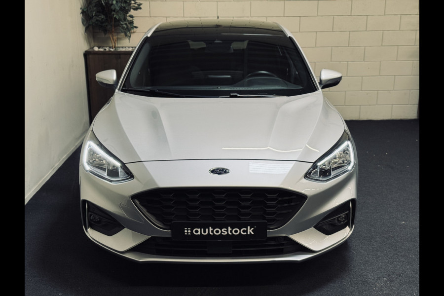 Ford Focus 1.0 EcoBoost ST Line | Panorama | Trekhaak | 1e Eig.