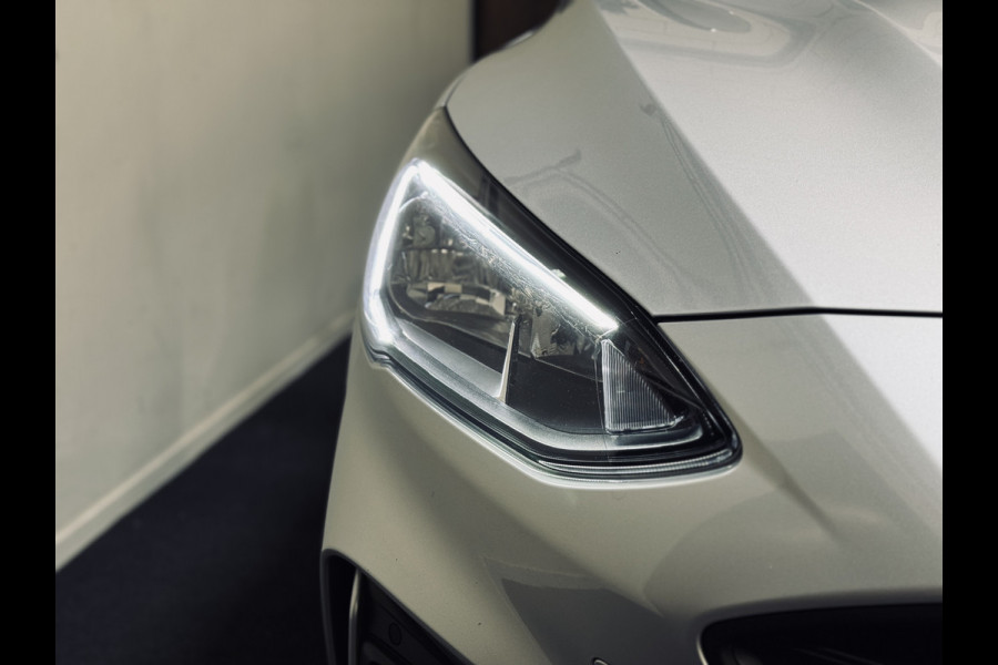 Ford Focus 1.0 EcoBoost ST Line | Panorama | Trekhaak | 1e Eig.