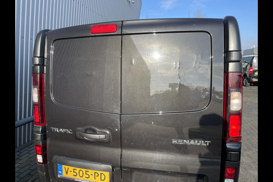 Renault Trafic 1.6 dCi T29 L2H1 Comfort*NAVI*HAAK*TEL*CRUISE*3PER