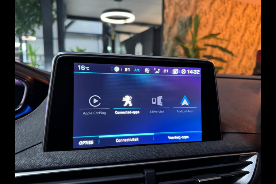 Peugeot 5008 1.2 PureTech GT-Line Garantie Trekhaak 7P CarPlay 360 Camera Blindspot Sfeer Cruise Lane Led Dab Navi Clima Rijklaar