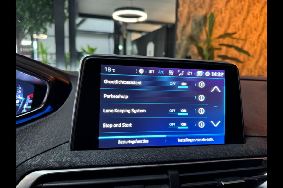 Peugeot 5008 1.2 PureTech GT-Line Garantie Trekhaak 7P CarPlay 360 Camera Blindspot Sfeer Cruise Lane Led Dab Navi Clima Rijklaar