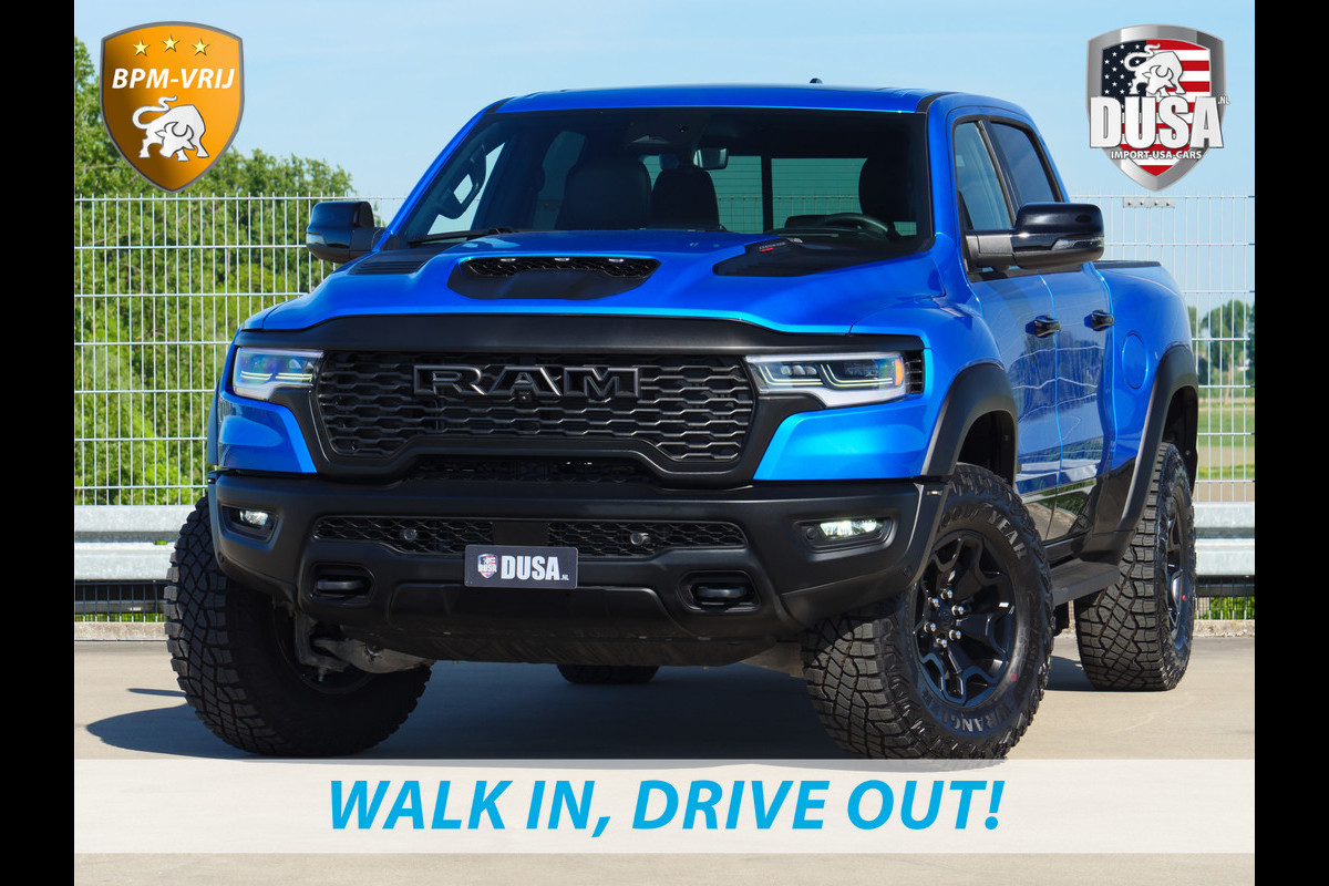 Dodge Ram | RHO | 3.0L Twin-Turbo I6 | 4x4 | Crew Cab Night Edtion | Panoramadak | 14,4-inch Touchscreen | Passenger Display | Getoonde accessoires zijn verkrijgbaar tegen meerprijs Dodge Ram | RHO | 3.0L Twin-Turbo I6 | 4x4 | Crew Cab Night Edtion | Panoramadak | 14,4-inch Touchscreen | Passenger Display | Getoonde accessoires zijn verkrijgbaar tegen meerprijs