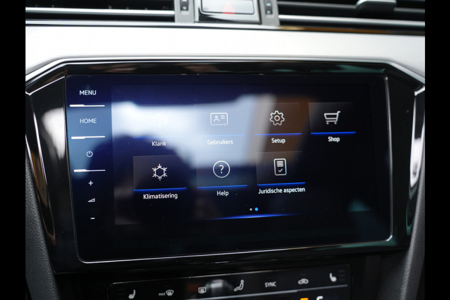 Volkswagen Passat Variant 1.4 TSI PHEV GTE Business | NL Auto | Groot Navigatie | Panorama Dak | Led Matrix
