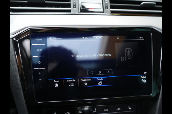 Volkswagen Passat Variant 1.4 TSI PHEV GTE Business | NL Auto | Groot Navigatie | Panorama Dak | Led Matrix