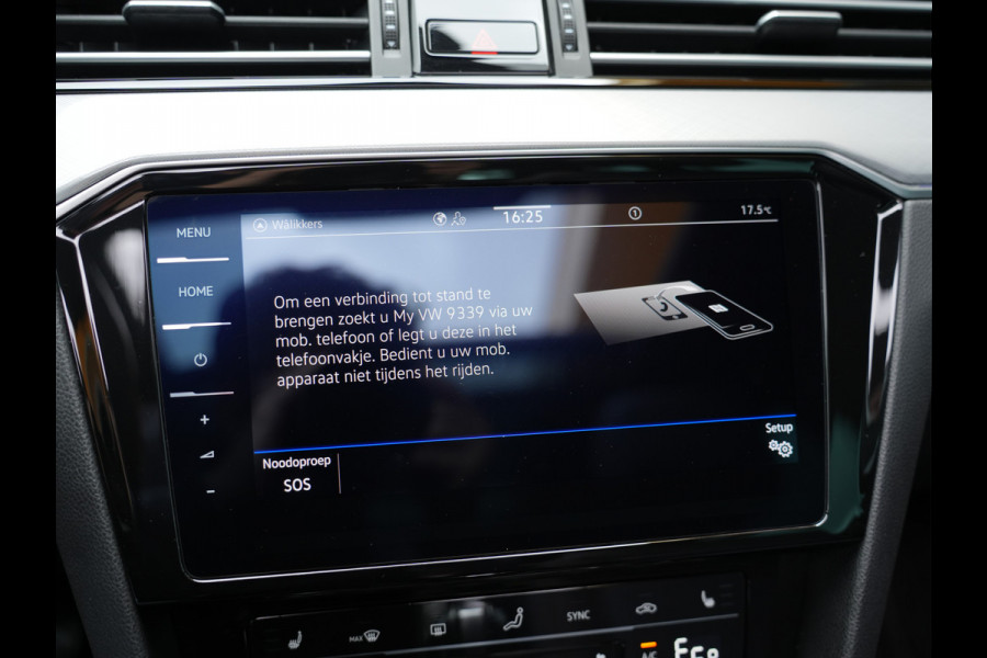 Volkswagen Passat Variant 1.4 TSI PHEV GTE Business | NL Auto | Groot Navigatie | Panorama Dak | Led Matrix