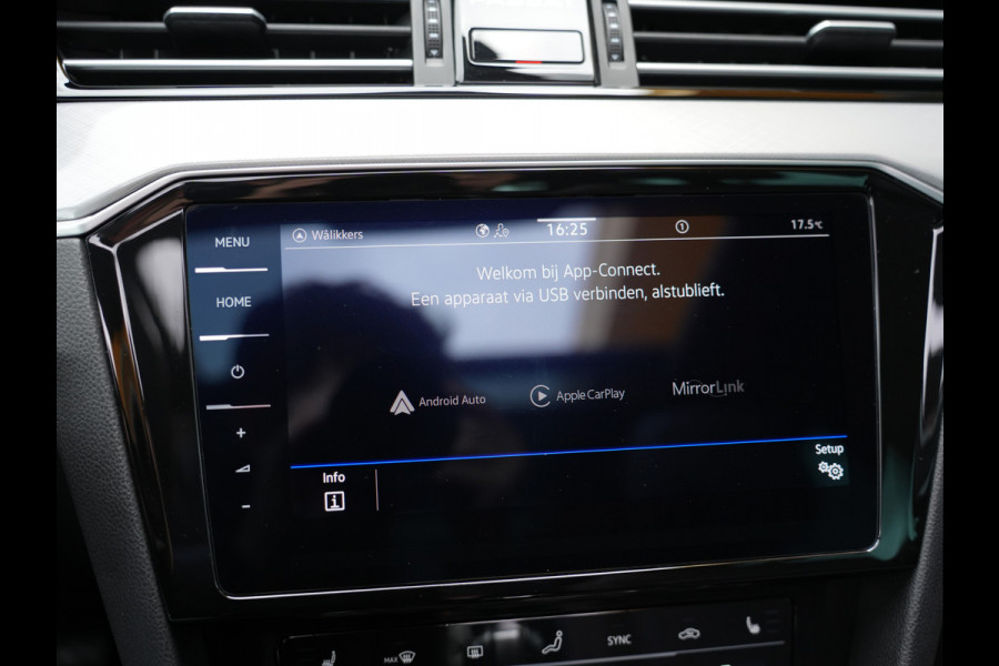 Volkswagen Passat Variant 1.4 TSI PHEV GTE Business | NL Auto | Groot Navigatie | Panorama Dak | Led Matrix