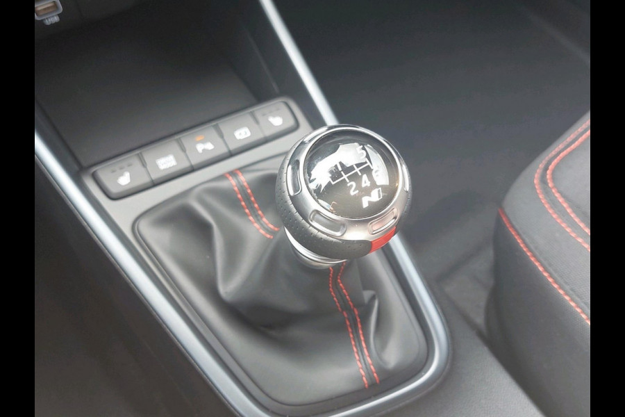 Hyundai i20 1.0 T-GDI N Line VAN: €32.390 VOOR: €31.390
