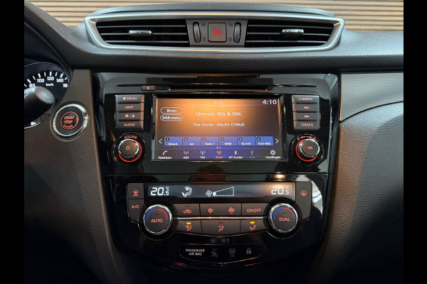 Nissan QASHQAI 1.2 Visia | Panoramadak | 360° camera | Navigatie | Cruise Control