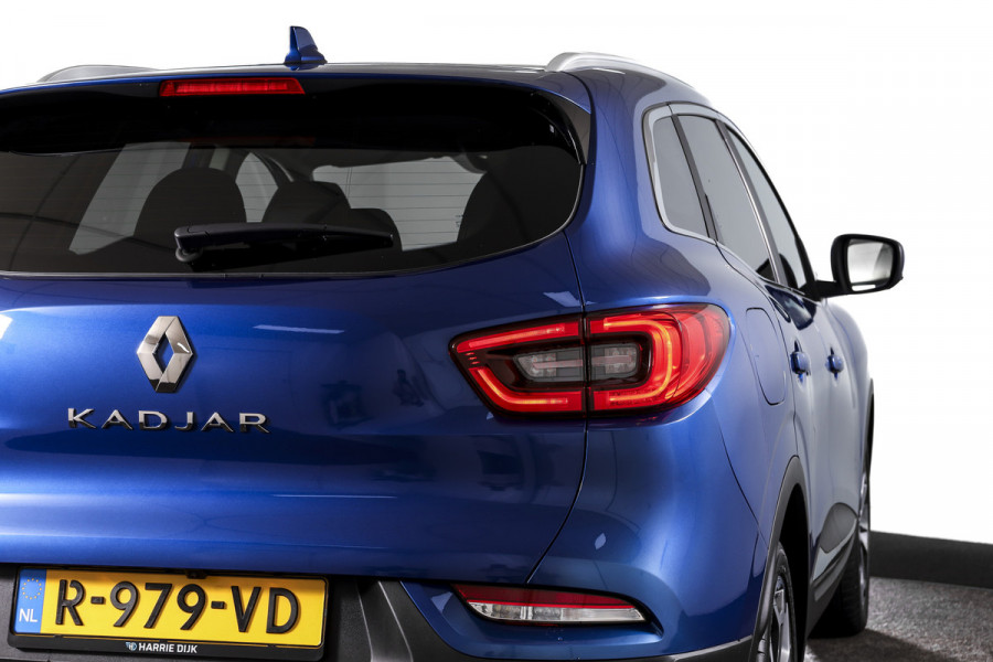 Renault Kadjar 1.3 TCe 160 PK Techno - Automaat | Cruise | Stoelverwarming | Trekhaak | App.Connect | Camera+PDC | NAV+App.Connect | Auto.Airco | LM 19" |