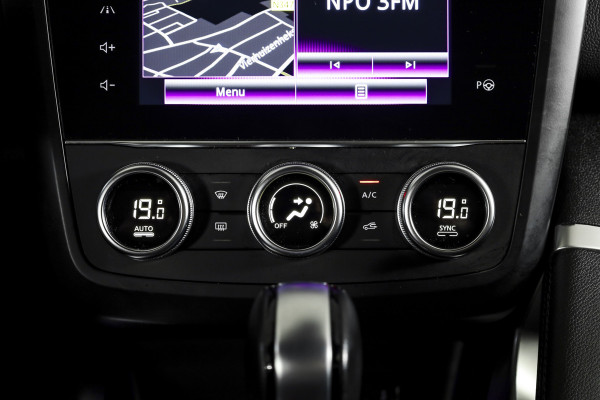 Renault Kadjar 1.3 TCe 160 PK Techno - Automaat | Cruise | Stoelverwarming | Trekhaak | App.Connect | Camera+PDC | NAV+App.Connect | Auto.Airco | LM 19" |