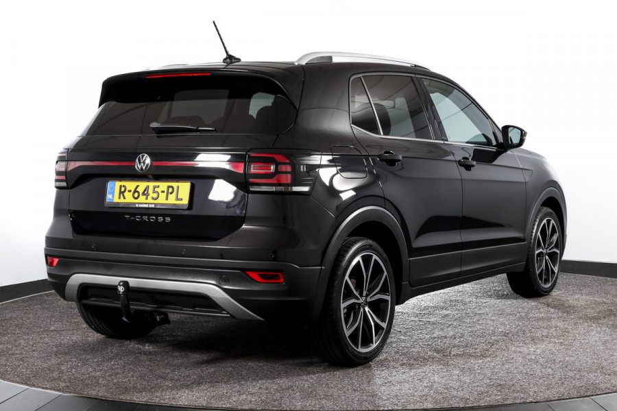 Volkswagen T-Cross 1.0 TSI Style 110 PK - Automaat | Dig.Cockpit | Adapt.Cruise |  Stoelverw. | PDC | Camera | App.Connect | ECC | Afn.Trekhaak | LM 18" |