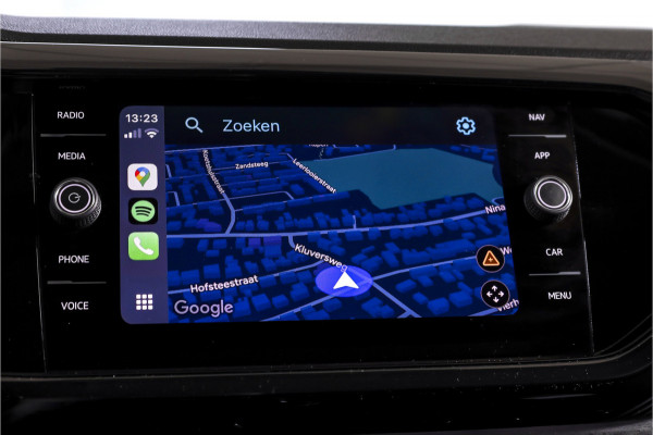 Volkswagen T-Cross 1.0 TSI Style 110 PK - Automaat | Dig.Cockpit | Adapt.Cruise |  Stoelverw. | PDC | Camera | App.Connect | ECC | Afn.Trekhaak | LM 18" |