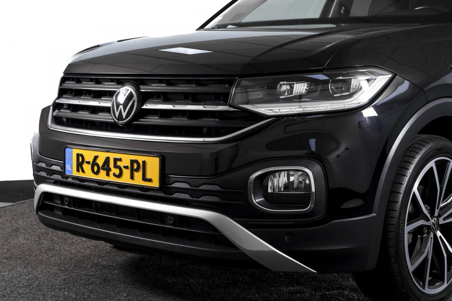 Volkswagen T-Cross 1.0 TSI Style 110 PK - Automaat | Dig.Cockpit | Adapt.Cruise |  Stoelverw. | PDC | Camera | App.Connect | ECC | Afn.Trekhaak | LM 18" |