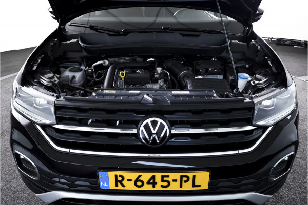 Volkswagen T-Cross 1.0 TSI Style 110 PK - Automaat | Dig.Cockpit | Adapt.Cruise |  Stoelverw. | PDC | Camera | App.Connect | ECC | Afn.Trekhaak | LM 18" |