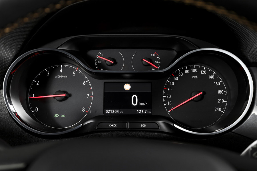 Opel Crossland X 1.2 83 PK Edition | Cruise | Stoel-+Stuurverw. | Afn.Trekhaak | PDC | App.Connect | Auto.Airco | LM 16" |