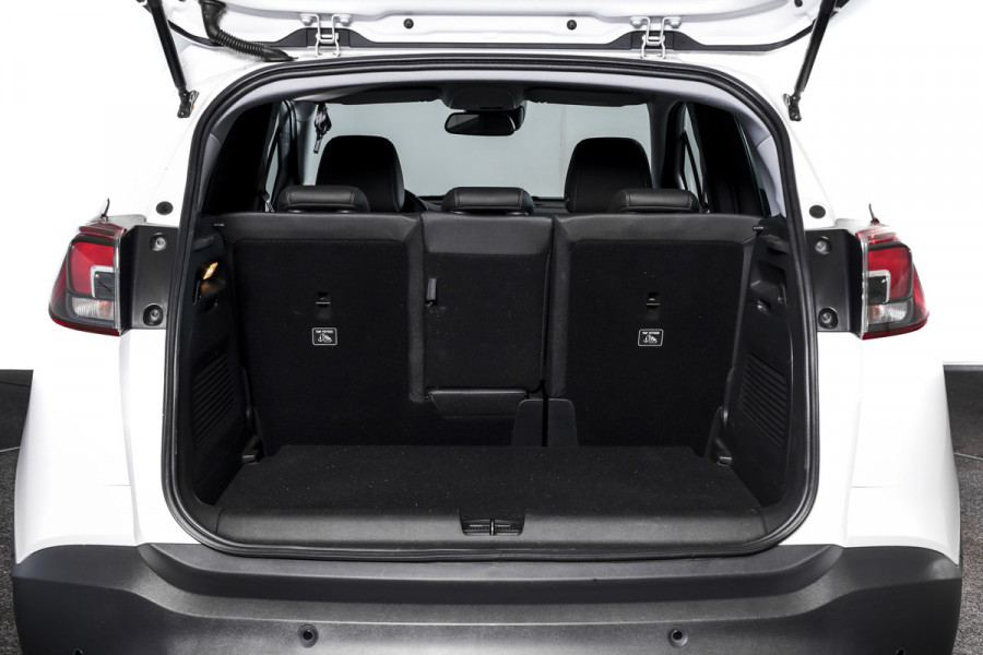 Opel Crossland X 1.2 83 PK Edition | Cruise | Stoel-+Stuurverw. | Afn.Trekhaak | PDC | App.Connect | Auto.Airco | LM 16" |
