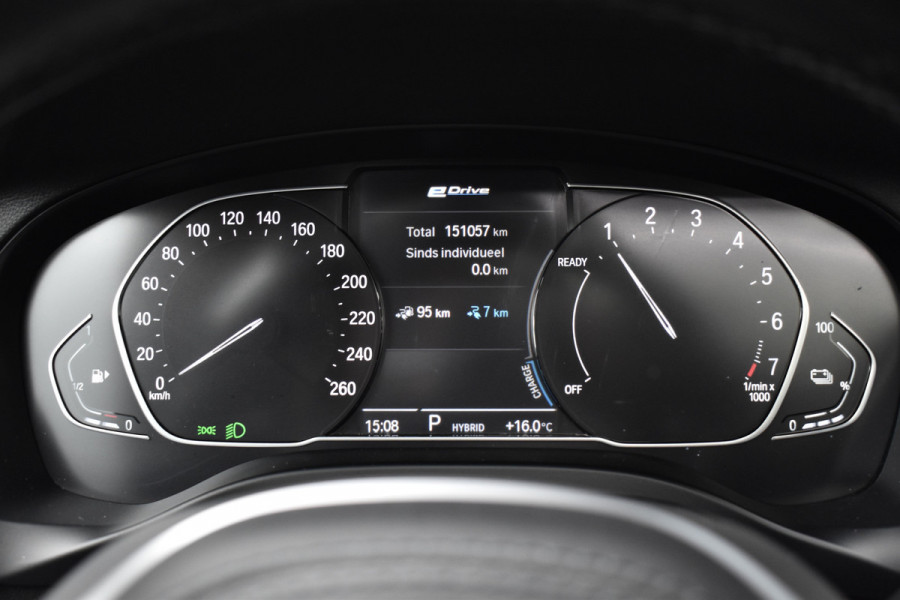 BMW X3 xDrive30e M Sport | Panoramadak | 21'' Velgen | Camera | CarPlay | Head-Up | Stoelverwarming | Sfeerverlichting |