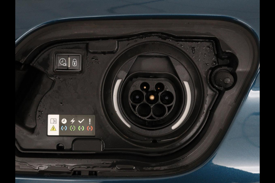 Peugeot 508 1.6 HYbrid GT | Panoramadak | Trekhaak | Stoelverwarming | FOCAL Sound | 360 camera | Adaptive cruise | Full LED | Carplay | Keyless | Navigatie | PHEV