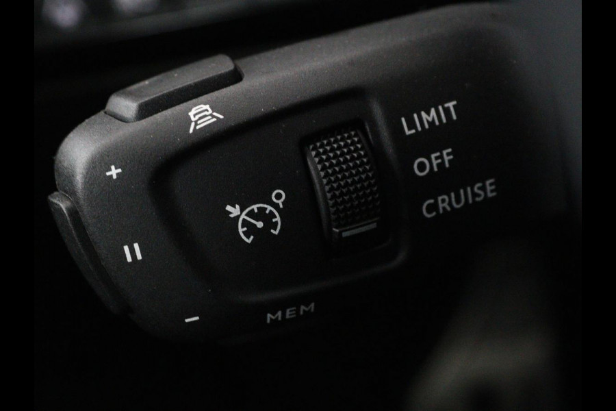 Peugeot 508 1.6 HYbrid GT | Panoramadak | Trekhaak | Stoelverwarming | FOCAL Sound | 360 camera | Adaptive cruise | Full LED | Carplay | Keyless | Navigatie | PHEV