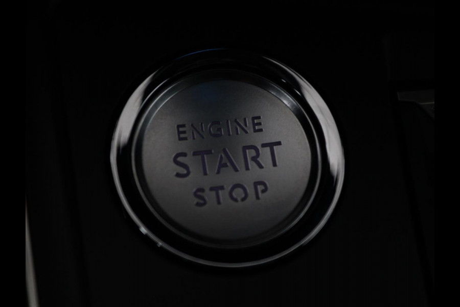 Peugeot 508 1.6 HYbrid GT | Panoramadak | Trekhaak | Stoelverwarming | FOCAL Sound | 360 camera | Adaptive cruise | Full LED | Carplay | Keyless | Navigatie | PHEV