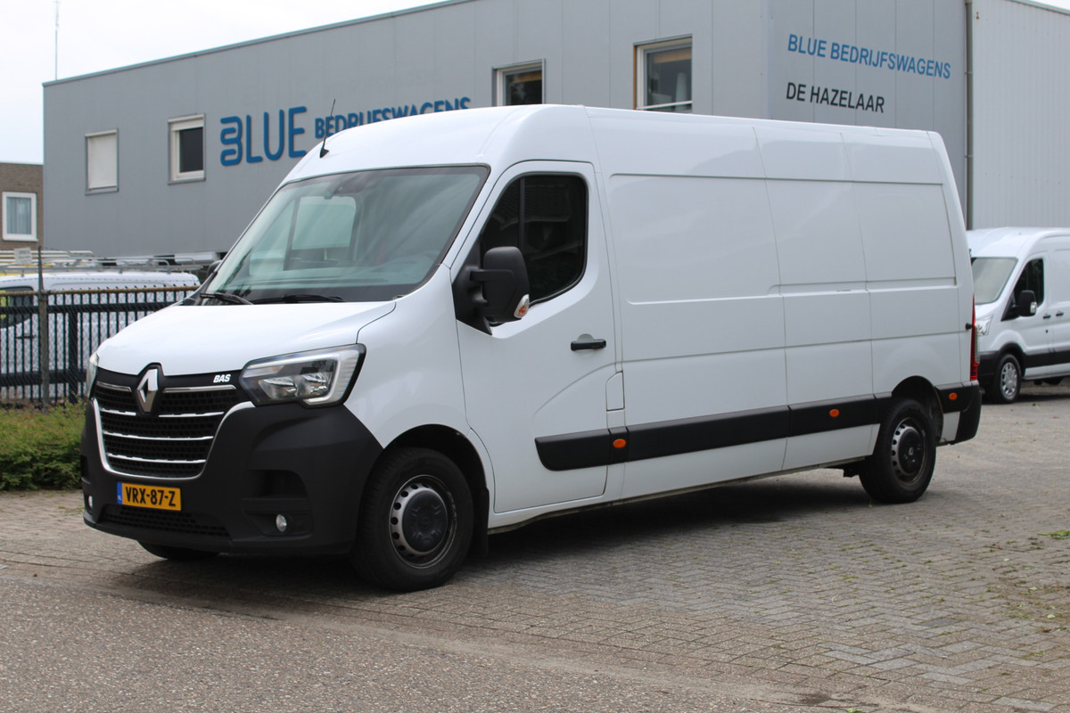 Renault Master T35 2.3 dCi 150PK E6 Automaat L3H2 Red Edition ✓oprijplaat ✓ 3-zits ✓clima ✓navigatie ✓camera Renault Master T35 2.3 dCi 150PK E6 Automaat L3H2 Red Edition ✓oprijplaat ✓ 3-zits ✓clima ✓navigatie ✓camera