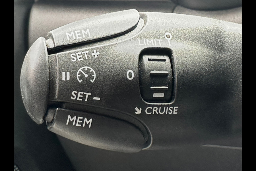 Citroën C3 1.2 PureTech Shine Automaat (BOVAG/RIJKLAARPRIJS)