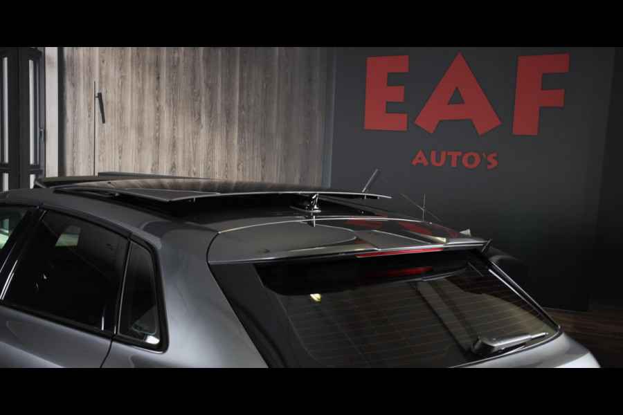 Audi A3 Sportback 45 TFSI e RS3 Look / 245 PK / RS Zetels / B & O / Head Up / Lane Assist / Open Pano / Matrix / Virtual Cockpit