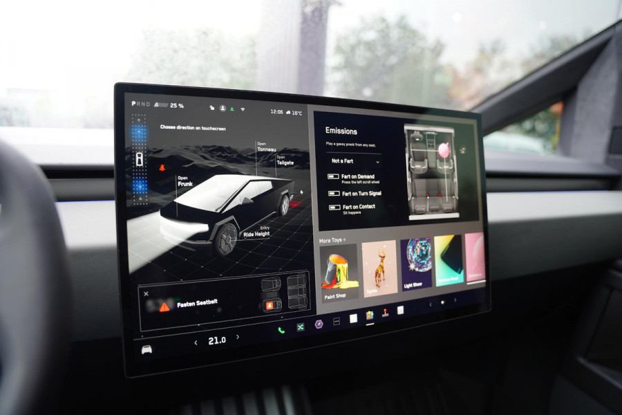 Tesla Cybertruck AWD 100 kWh Foundation Series