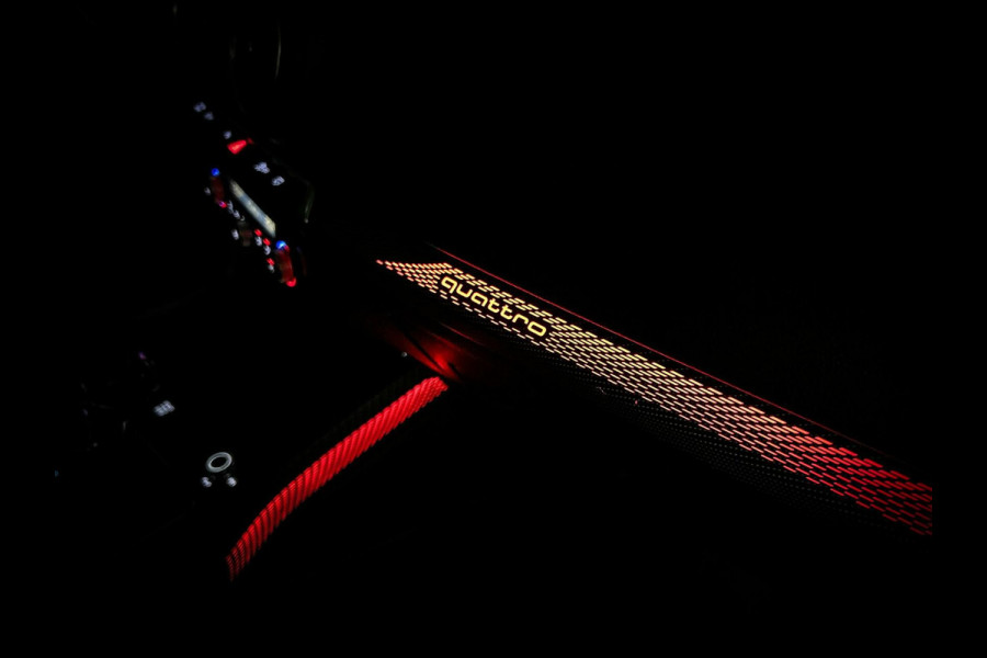 Audi Q2 2.0 TFSI quattro S-Line | Pano | Sfeer | Virtual