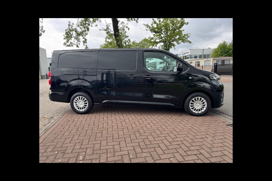 Toyota ProAce Worker 2.0 D-4D Professional X-Long Automaat 64.000km Airco/ECC,Navigatie,Camera 1e Eigenaar