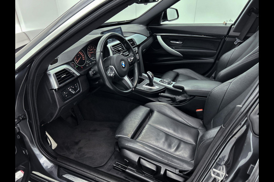 BMW 3-serie Gran Turismo 320i Centennial High Executive. M-SPORT (NL-auto, Dealer OnderH, Panorama, Navi Pro, StoelV, Etc)