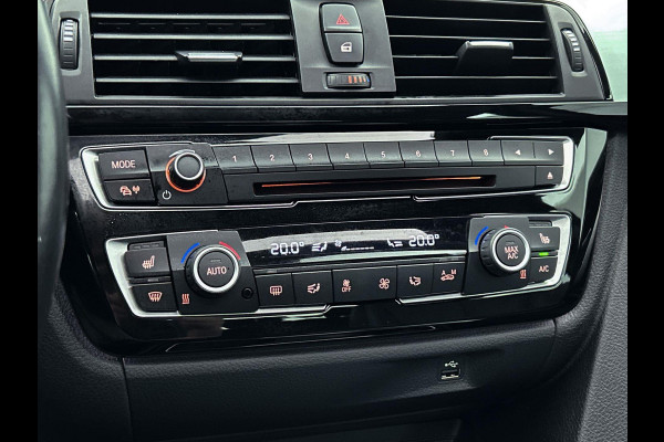 BMW 3-serie Gran Turismo 320i Centennial High Executive. M-SPORT (NL-auto, Dealer OnderH, Panorama, Navi Pro, StoelV, Etc)