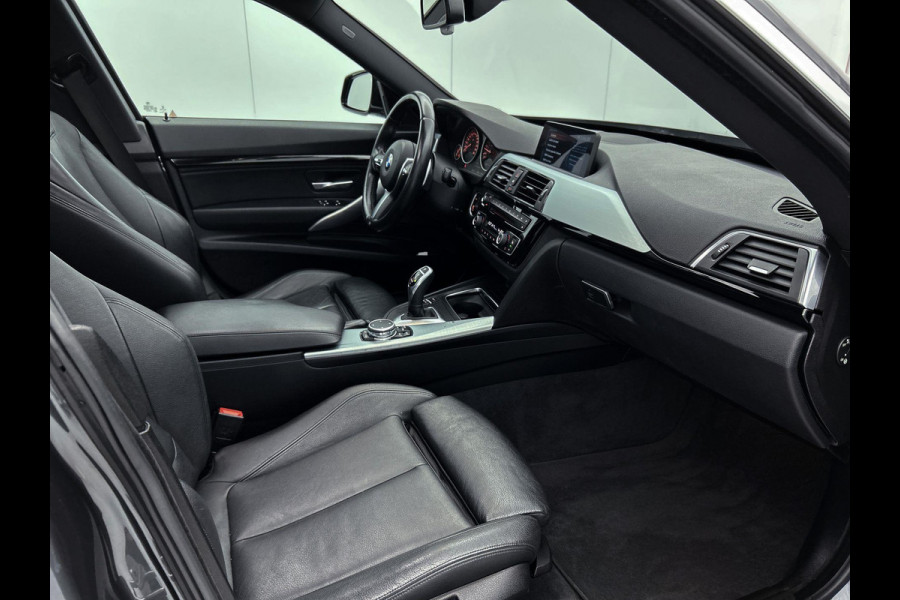 BMW 3-serie Gran Turismo 320i Centennial High Executive. M-SPORT (NL-auto, Dealer OnderH, Panorama, Navi Pro, StoelV, Etc)