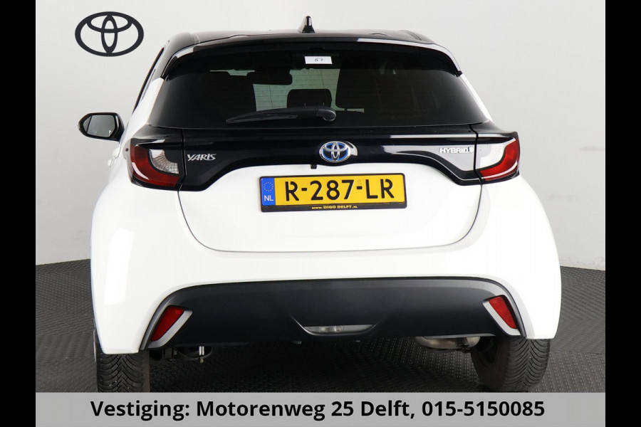 Toyota Yaris 1.5 HYB 1e EIG GARANTIE TOT 11-2032* BLACK & WHITE BIJNA 2023. CLOUD NAVI.CLIMA.CRUISE