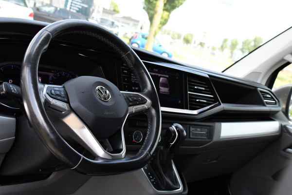 Volkswagen Transporter 2.0 TDI L2H1 Bulli Adaptieve Cruise, Virtual, Carplay, LED, Trekhaak, Leder, Stoelverwarming, 150PK Uniek!