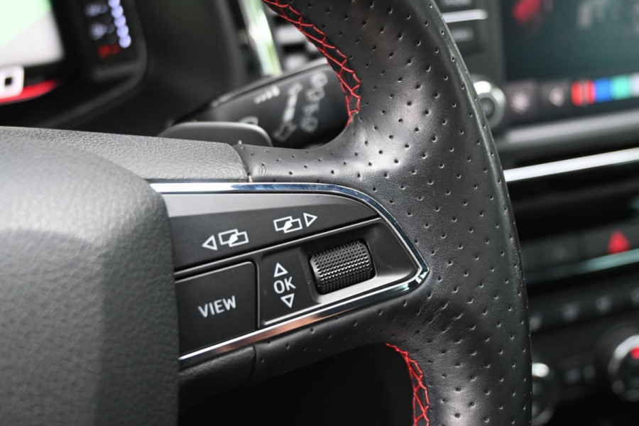 Seat Ateca 1.5 TSI FR Business Intense Pano Virtual Carplay Sfeer '19