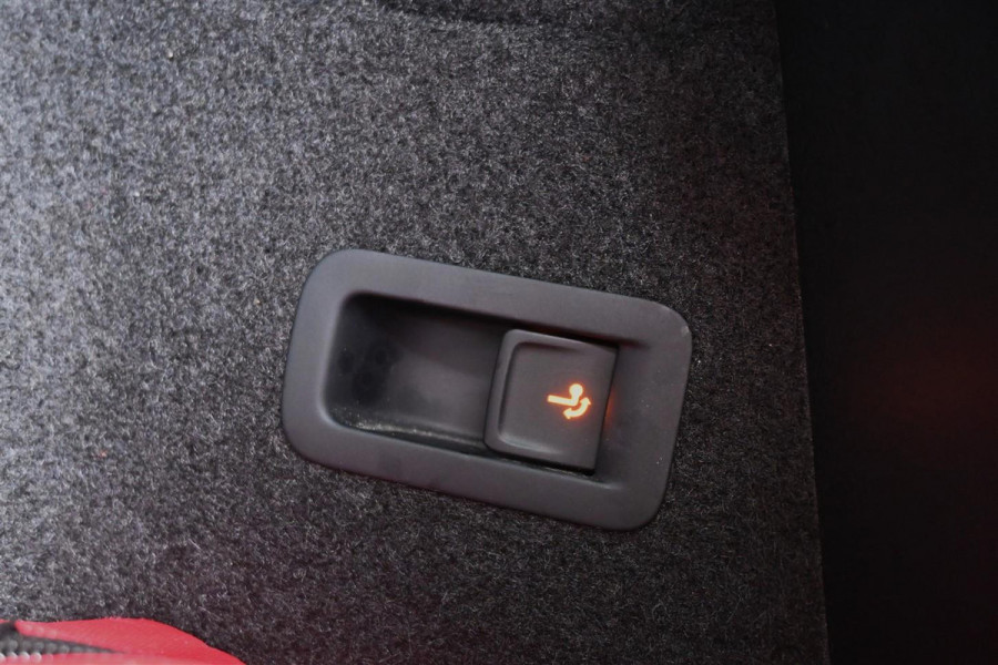 Seat Ateca 1.5 TSI FR Business Intense Pano Virtual Carplay Sfeer '19