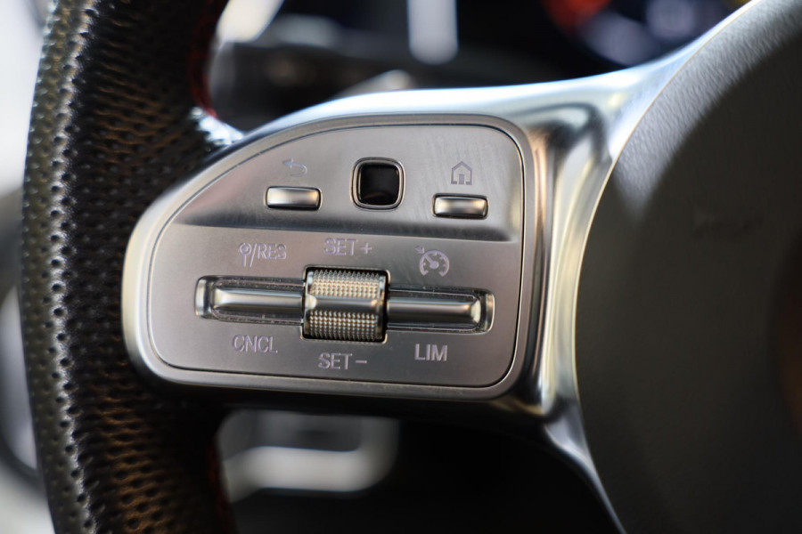 Mercedes-Benz A-Klasse 200 AMG 45 Look / Aut / 163 Pk / Navi / Camera / Cruise Control / F1 Flippers / Open Panoramadak / Led / 19