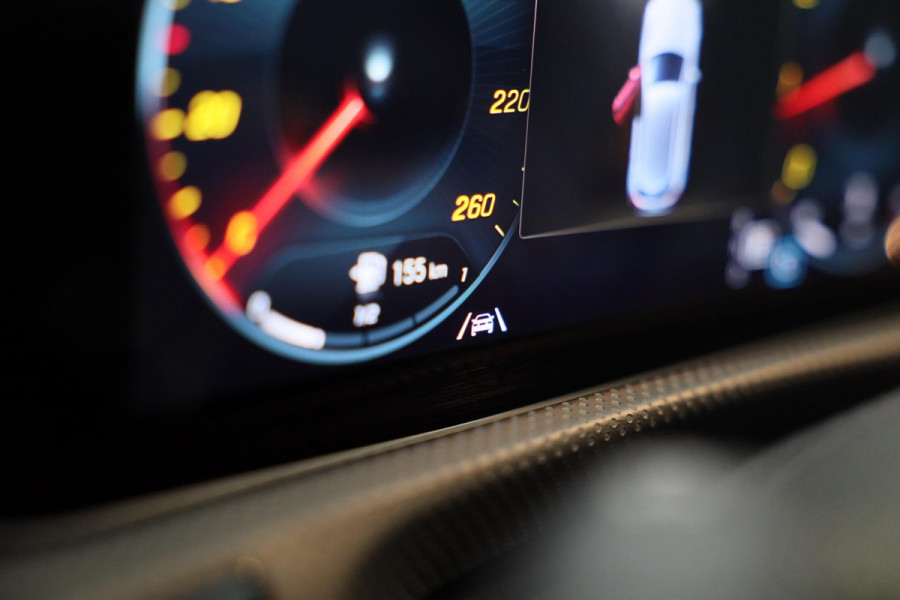 Mercedes-Benz A-Klasse 200 AMG 45 Look / Aut / 163 Pk / Navi / Camera / Cruise Control / F1 Flippers / Open Panoramadak / Led / 19